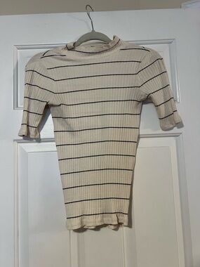 Vince Cream Ribbed Top with Black Stripe Detail